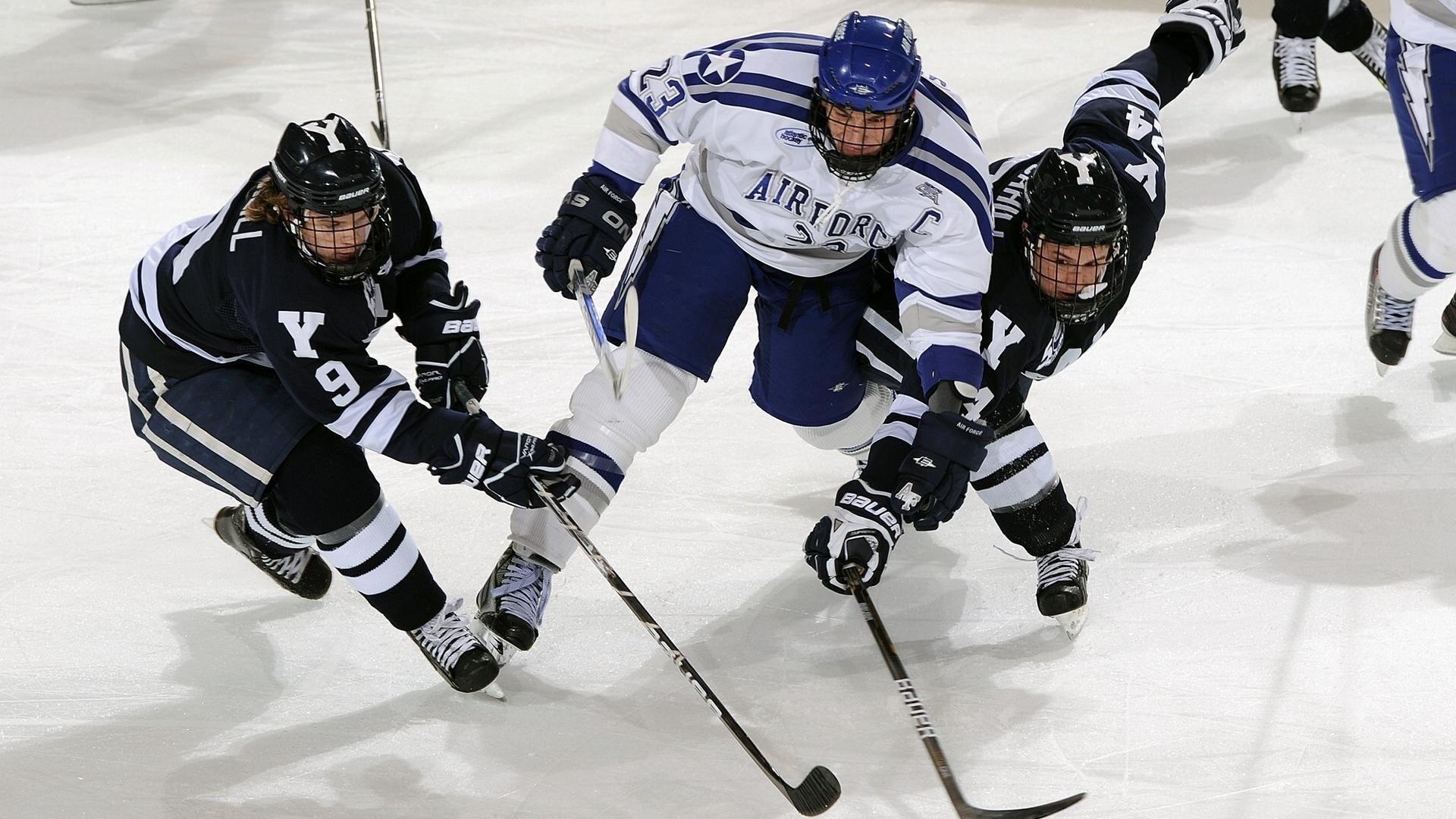 FB体育注册网址-是否应推动全联盟球员家庭日活动